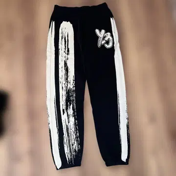 Y-3 그래픽 스웨트 팬츠