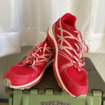 THE NORTH FACE ULTRA TRAIL 트레일 러닝화