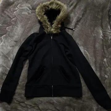 퍼 후드티 블랙 y2k