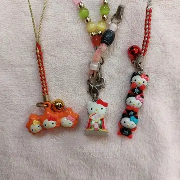 지역 한정 키티 매듭 등 스트랩 3개 세트