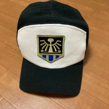 원피스 초파 자수 엠블럼 부착 캡