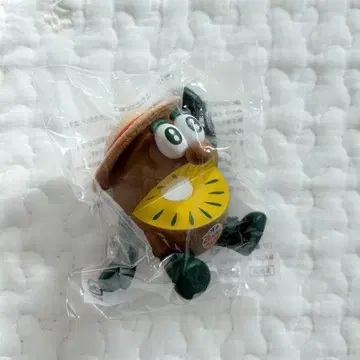 키위 브라더스 골드 피규어 밀짚모자