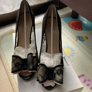 레이스 리본 포함 오픈토 하이힐