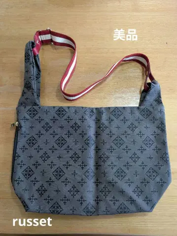 [새상품급] russet 그레이 숄더백