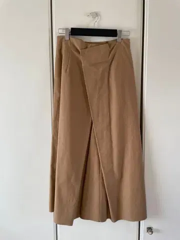 BLENHEIM 스커트 M 사이즈