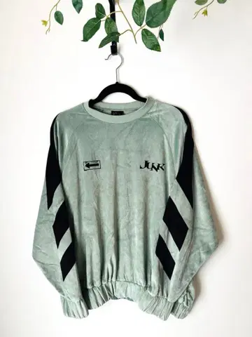 요네즈켄시 junk 굿즈 M 사이즈 벨로아 풀오버