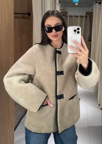 레어 즉시 완판 MANGO 베이지 보아 무스탕 코트