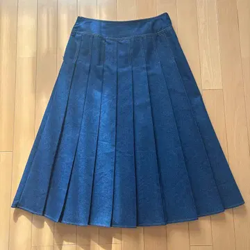 DoCLASSE 플리츠 스커트 사이즈 7 데님 블루