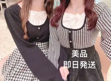 새상품급 evelyn 하트 비쥬 니트 하운드투스 체크 패턴