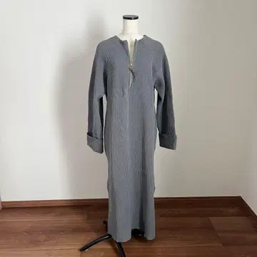 그레이 긴팔 리브 니트 원피스