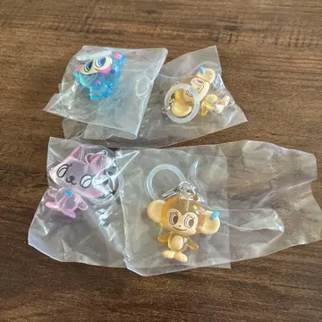 나루미야 메지루시 액세서리