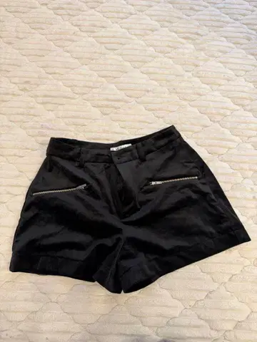 EGOIST 블랙 숏팬츠