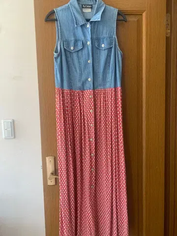 구제 빈티지 데님과 꽃무늬 슬리브리스 원피스