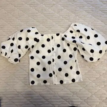 rienda 물방울 패턴 반팔 블라우스 FREE 사이즈