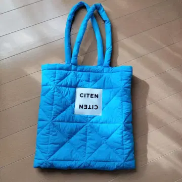 CITEN 패디드 토트백 코발트