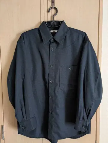 UNIQLO U 트윌 워크 오버사이즈 셔츠 네이비 L 사이즈