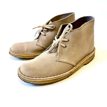 [ 새상품급 ] Clarks Desert Boot 베이지 트 부츠