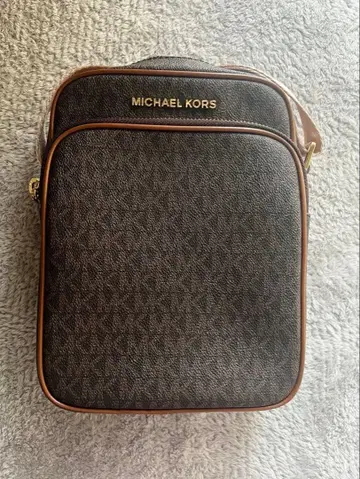 마이클코어스 숄더백