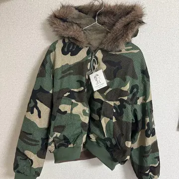 카모 패턴 퍼 후드 점퍼 짧은 기장