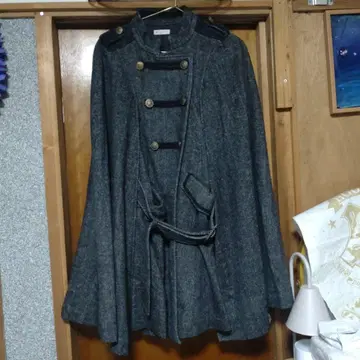 엑시즈팜 코트 나폴레옹풍 판초