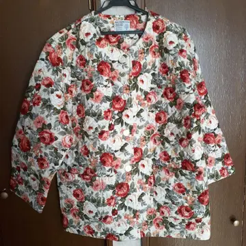 꽃무늬 가운 or 룸웨어