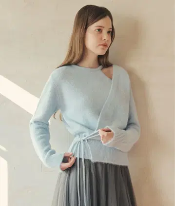 ZERO STREET 라이트 블루 니트 M 사이즈