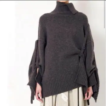 IRENE 그레이 터틀넥 니트 36 오버 사이즈 버튼