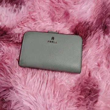 FURLA 훌라 라이트 그린 2단 접이식 지갑