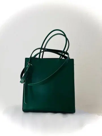 더 샵 TK 그린 가죽풍 숄더백