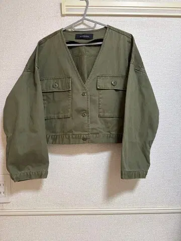 JEANASIS 노카라 자켓 올리브