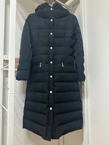 Aveniretoile 지퍼 포켓 롱 다운 코트 32 BLACK