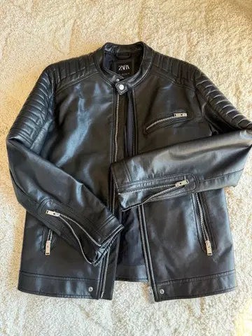 ZARA 라이더스 페이크 가죽 자켓