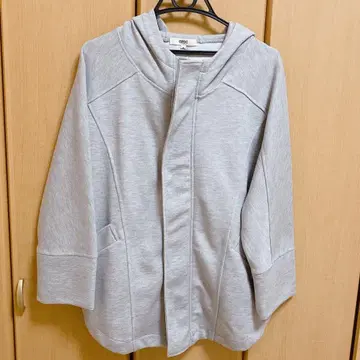 OZOC 후드 부착 그레이 후드티