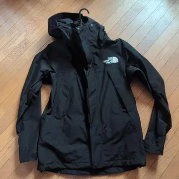 THE NORTH FACE 마운틴 후드티 블랙 np61800