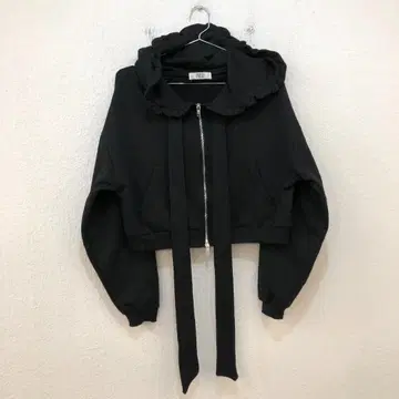 필리 PHILLY 빅 리본 프릴 후드티 [ F ]