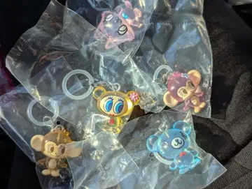 나루미야 메지루시 액세서리 5개 세트!