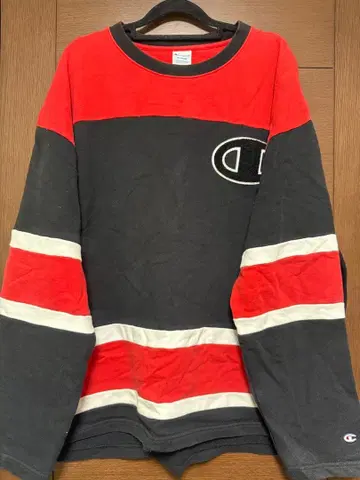 XLARGE x Champion 콜라보 맨투맨 하키 셔츠 스타일