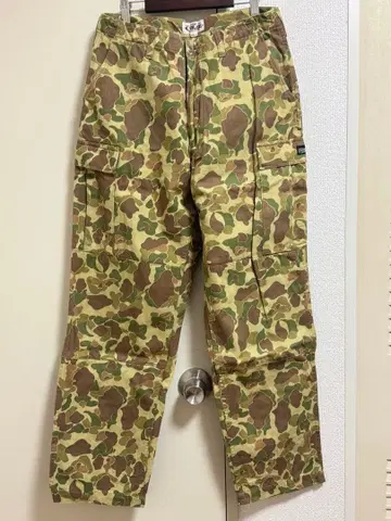 calee 칼리 카모플라쥬 워크 팬츠
