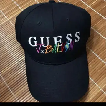 GUESS J x BALVIN 콜라보 캡