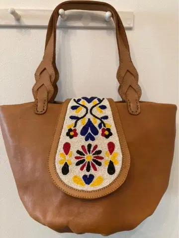 robita 로비타 자수 비즈 백