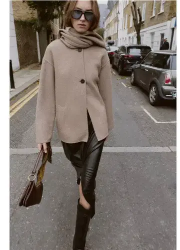 ZARA 울 숏 스카프 코트