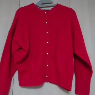 안피로 니트 스웨터