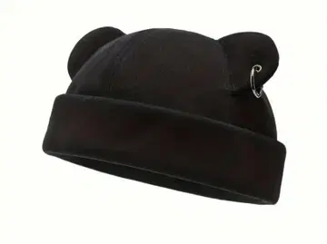 곰 귀 달린 블랙 니트 모자