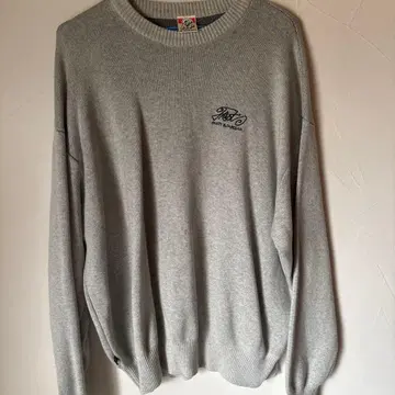 Ford 로고가 있는 그레이 스웨터