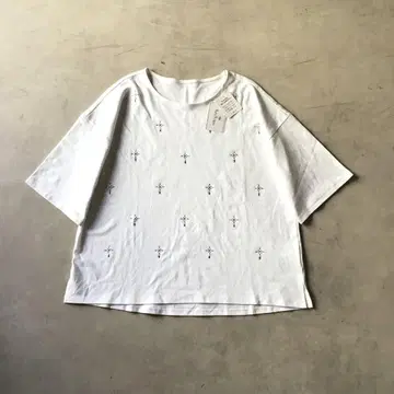 [새상품] VICE VERSA 반팔 티셔츠 화이트 코튼 100% 40