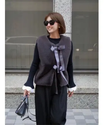 리본 숏 퍼 베스트 tobechic toccaloulou 스타일