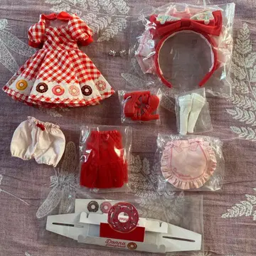 미사용 브라이스 도나도넛 아웃핏