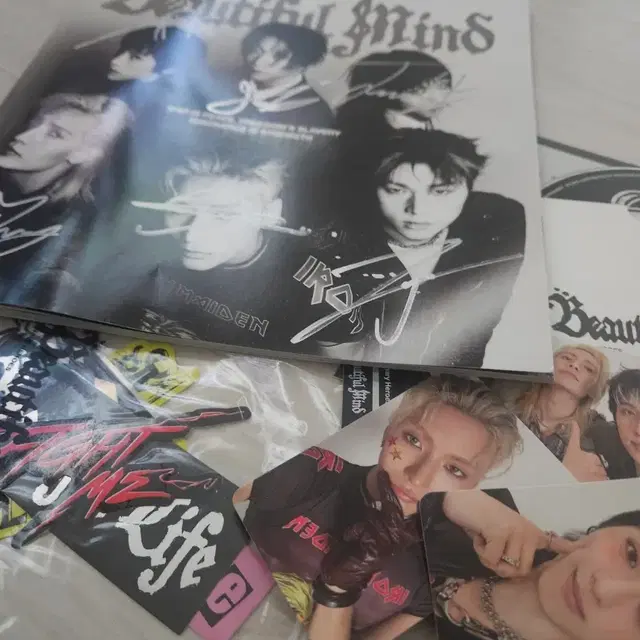 엑스디너리히어로즈 엑디즈 싸인 멘트 포카 비매 앨범