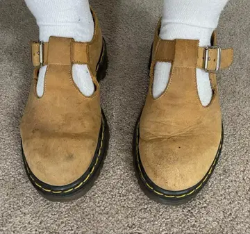 빈티지 Dr. Martens 베이지 멜리 제인