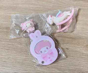 마이멜로디 아크릴 키링 & 피규어 세트